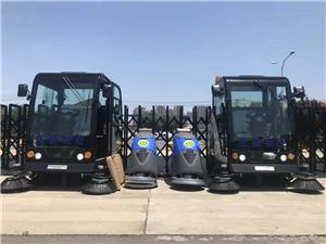 全封閉式掃地機DW-1900服務于工廠 